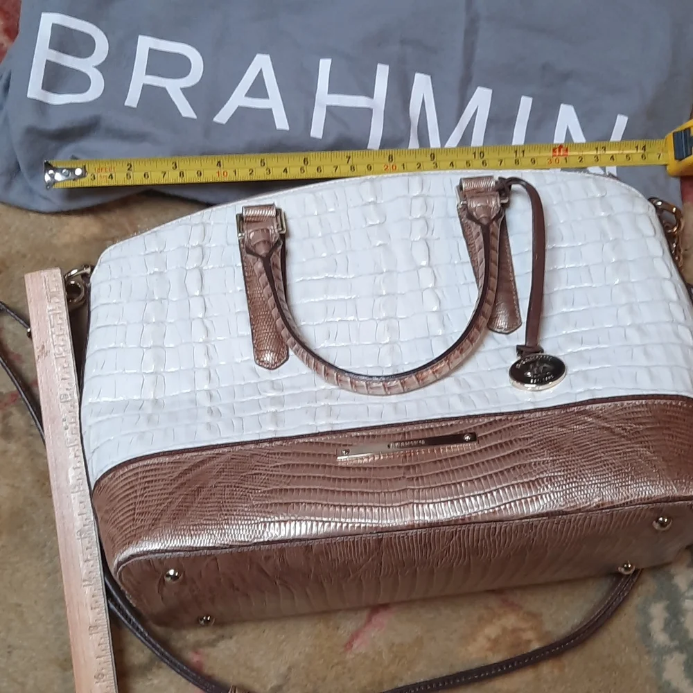 Brahmin satchel. - Picture 10 of 11
